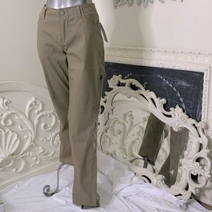 Under Armour Loose Tactical Cargo Pants NWT